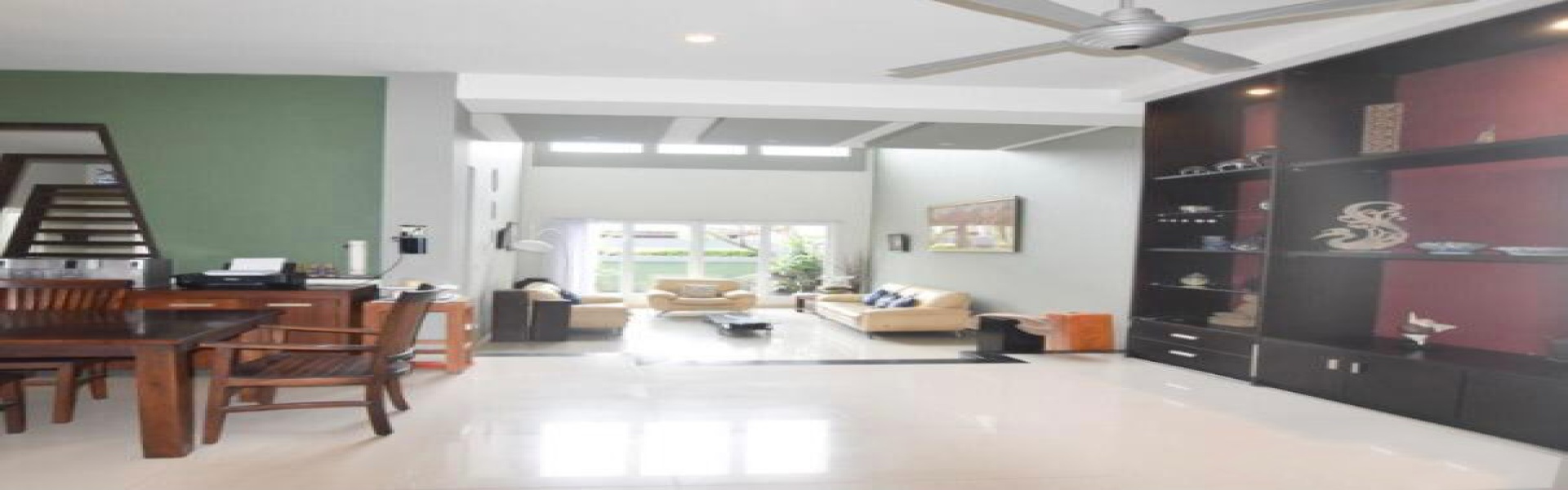 Kerobokan,Bali,Indonesia,3 Bedrooms,3 Bathrooms,Residential,MLS ID 1344