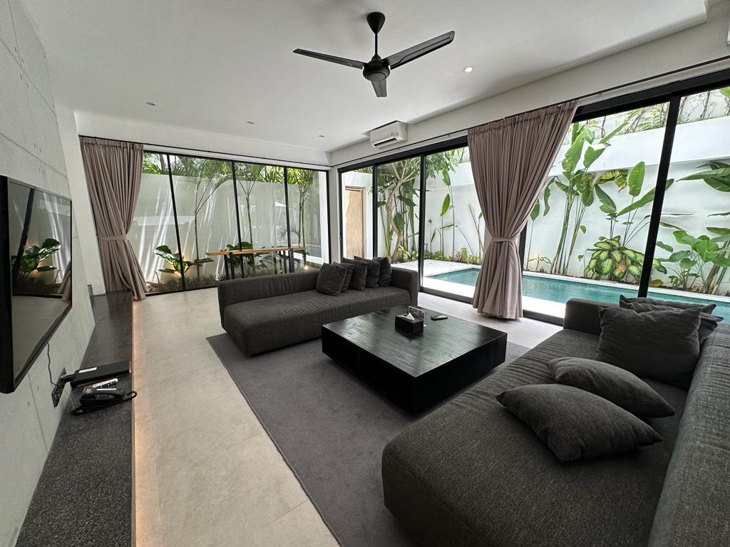 Umalas,Bali,Indonesia,2 Bedrooms,3 Bathrooms,Villa,MLS ID 1396