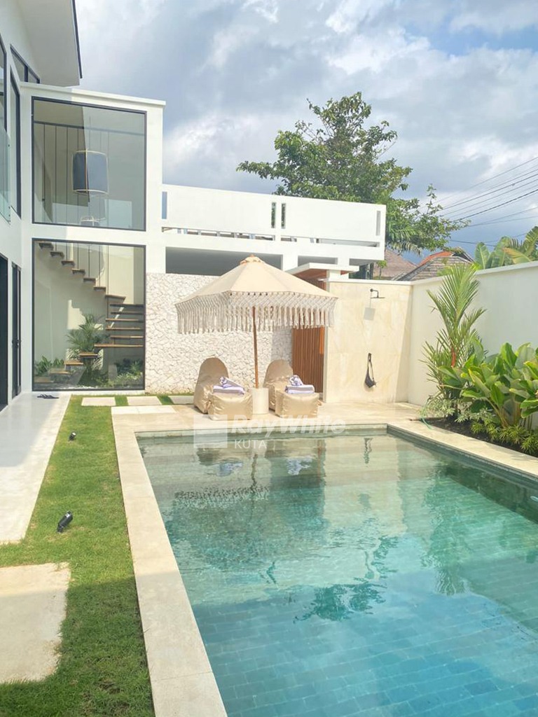 Seminyak,Bali,Indonesia,4 Bedrooms,4 Bathrooms,Villa,MLS ID 1489