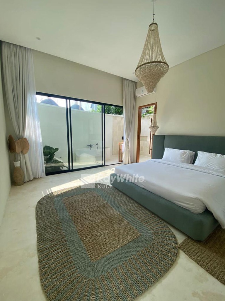 Seminyak,Bali,Indonesia,4 Bedrooms,4 Bathrooms,Villa,MLS ID 1489