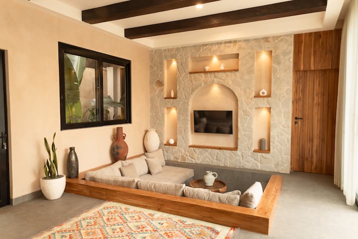 Uluwatu,Bali,Indonesia,3 Bedrooms,3 Bathrooms,Villa,MLS ID 1683