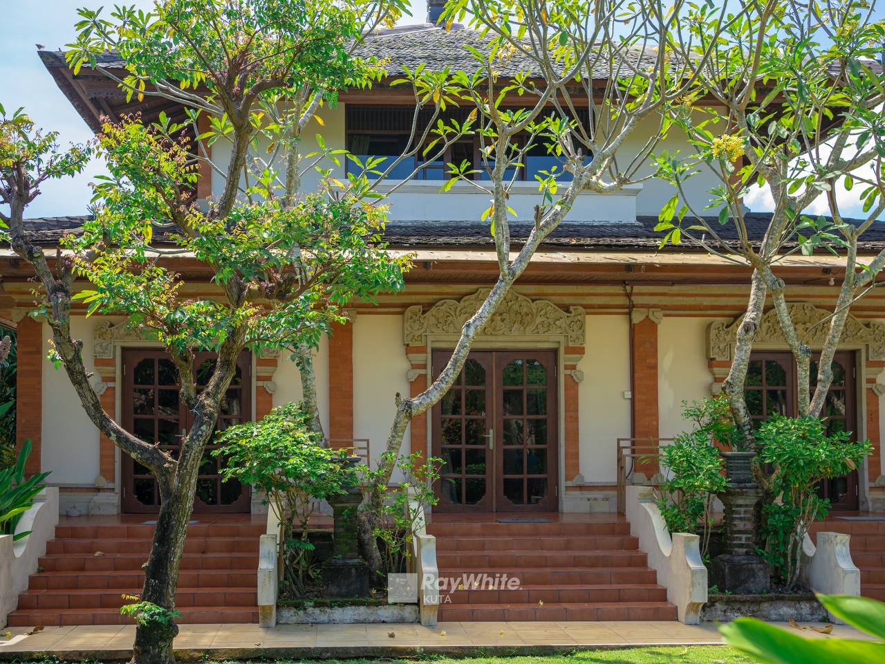 Legian,Bali,Indonesia,3 Bedrooms,3 Bathrooms,Villa,MLS ID 1705