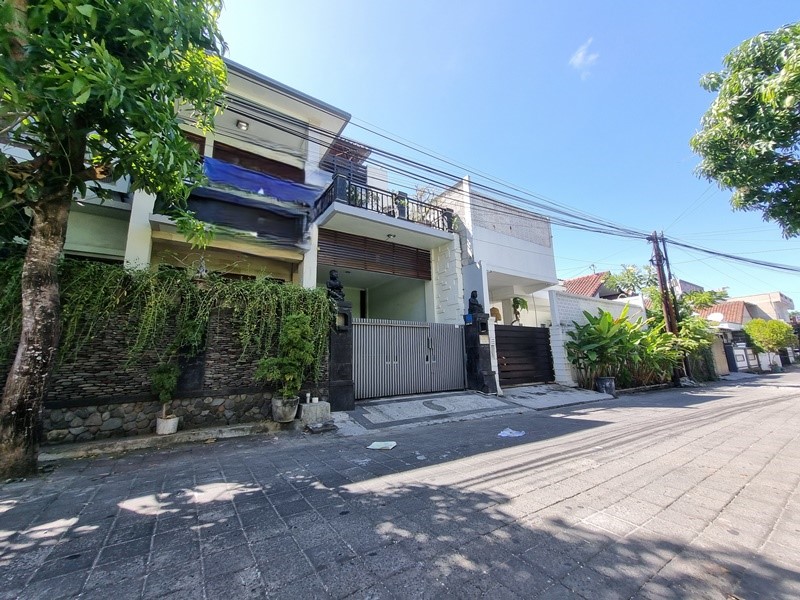 Jimbaran,Bali,Indonesia,4 Bedrooms,3 Bathrooms,Residential,MLS ID 1709