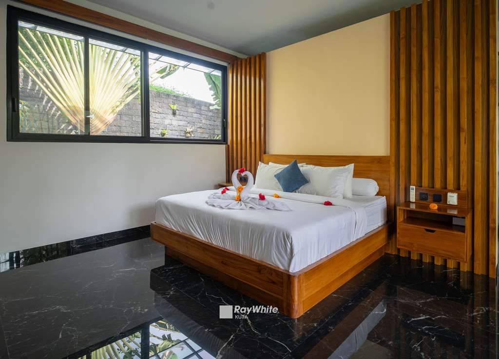 Ubud,Bali,Indonesia,4 Bedrooms,4 Bathrooms,Residential,MLS ID 1712