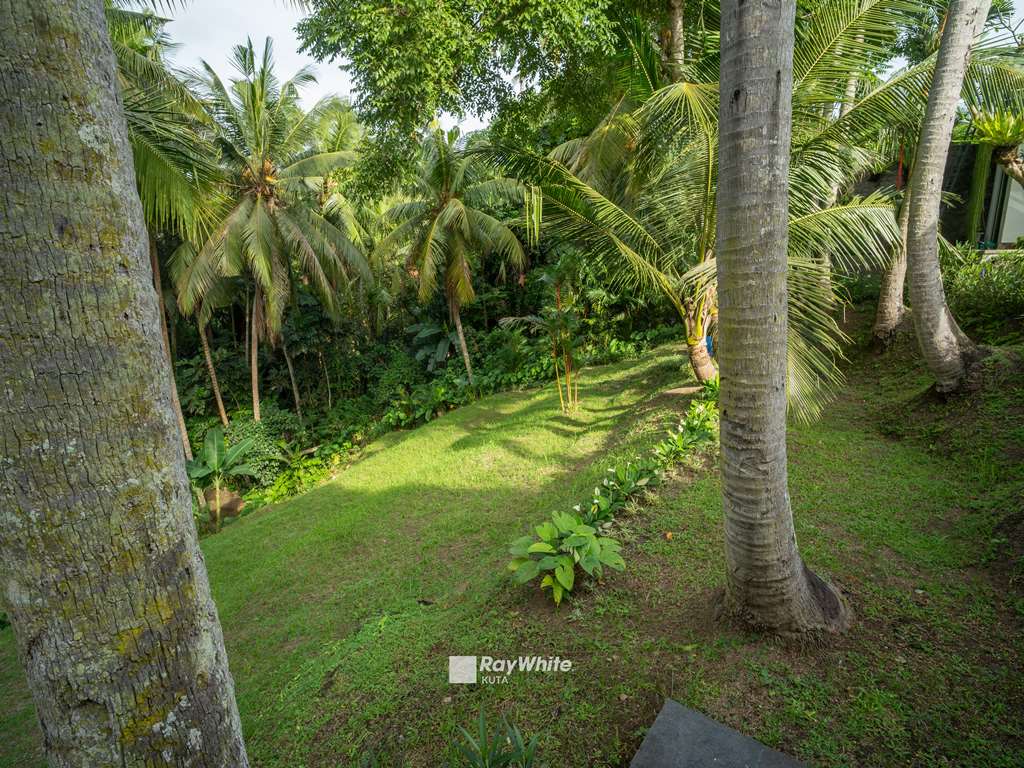 Ubud,Bali,Indonesia,4 Bedrooms,4 Bathrooms,Residential,MLS ID 1712