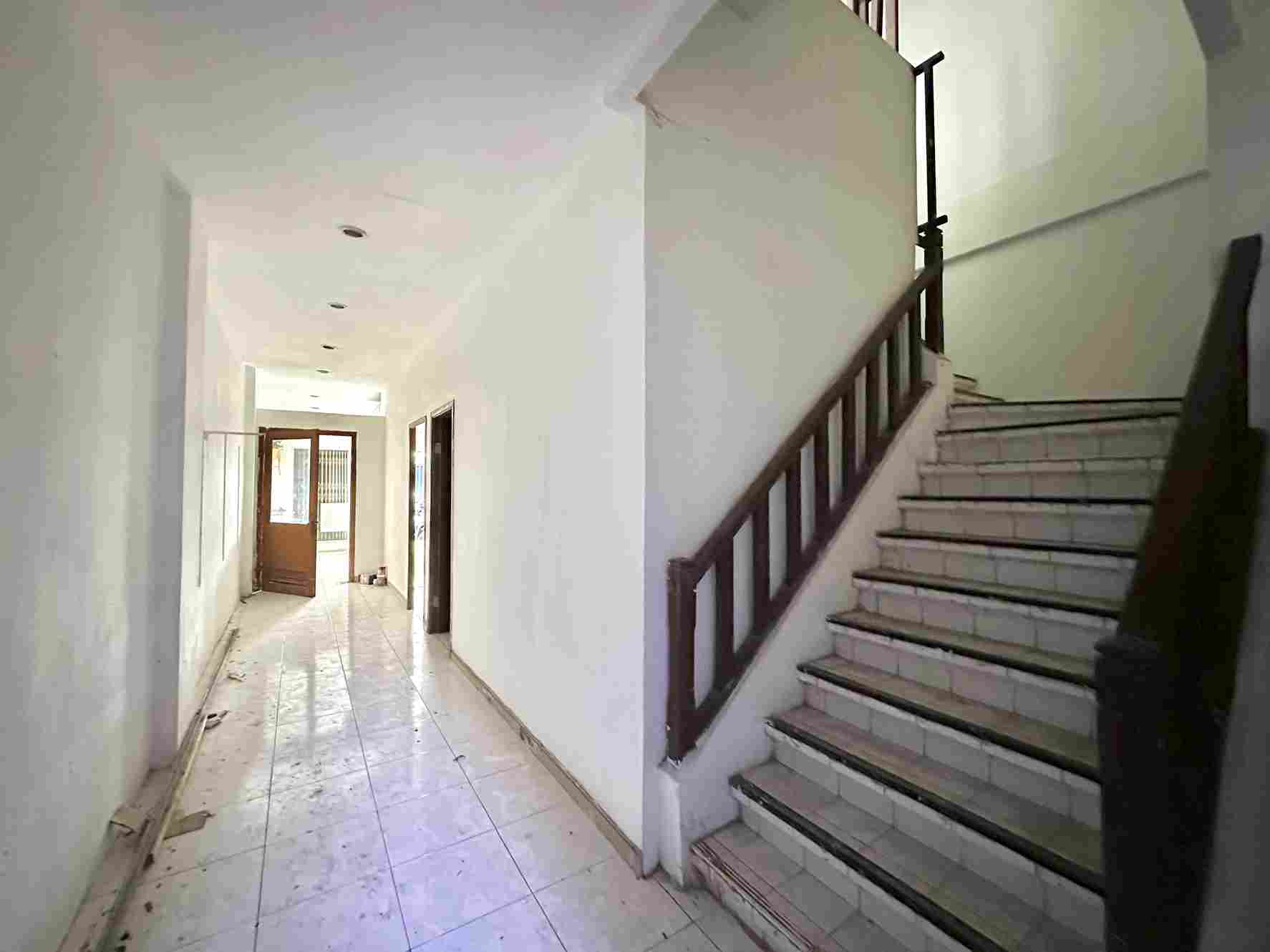 Denpasar,Bali,Indonesia,5 Bedrooms,3 Bathrooms,Commercial,MLS ID 1731