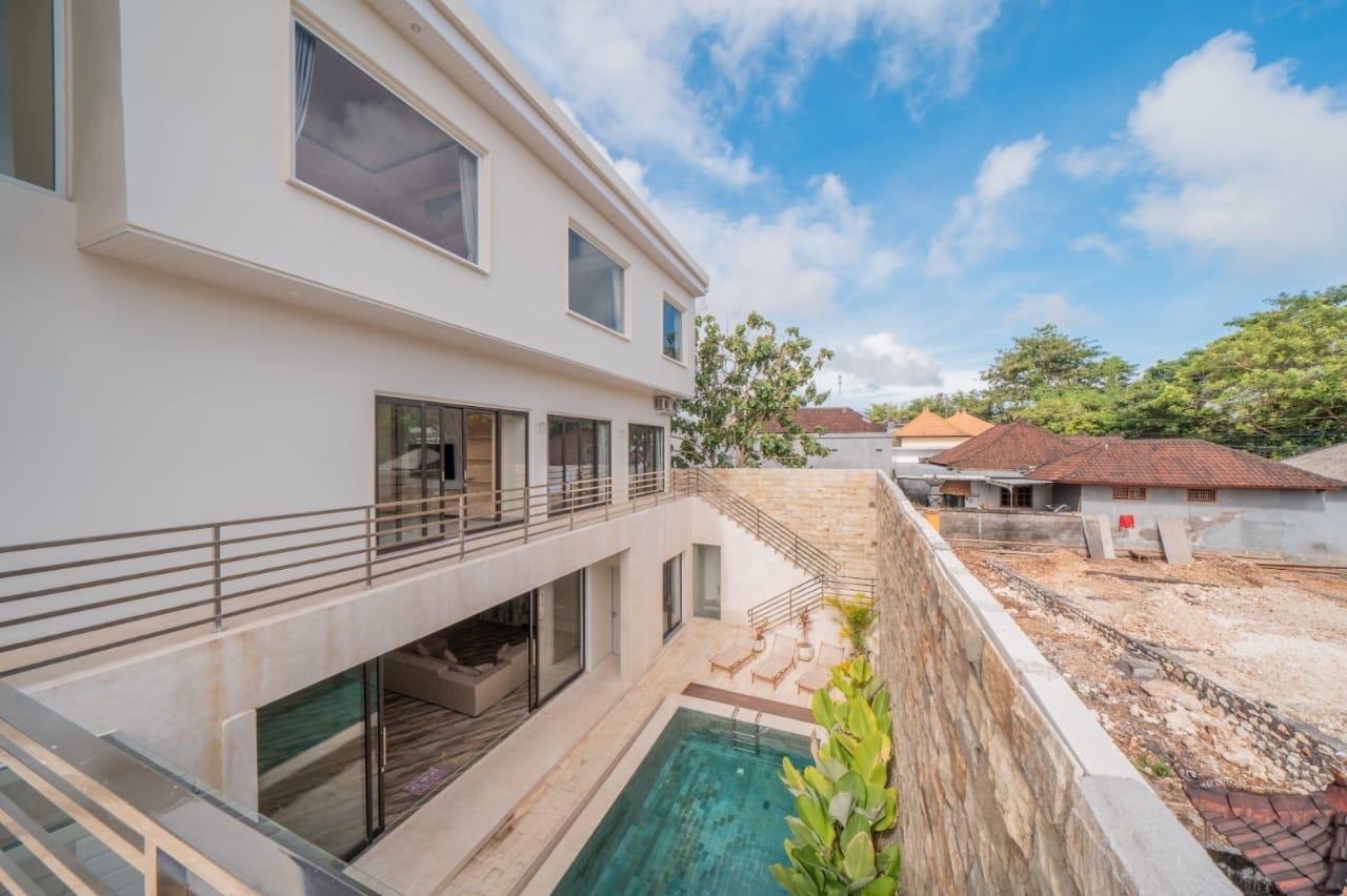 Pecatu,Bali,Indonesia,7 Bedrooms,7 Bathrooms,Villa,MLS ID 1734