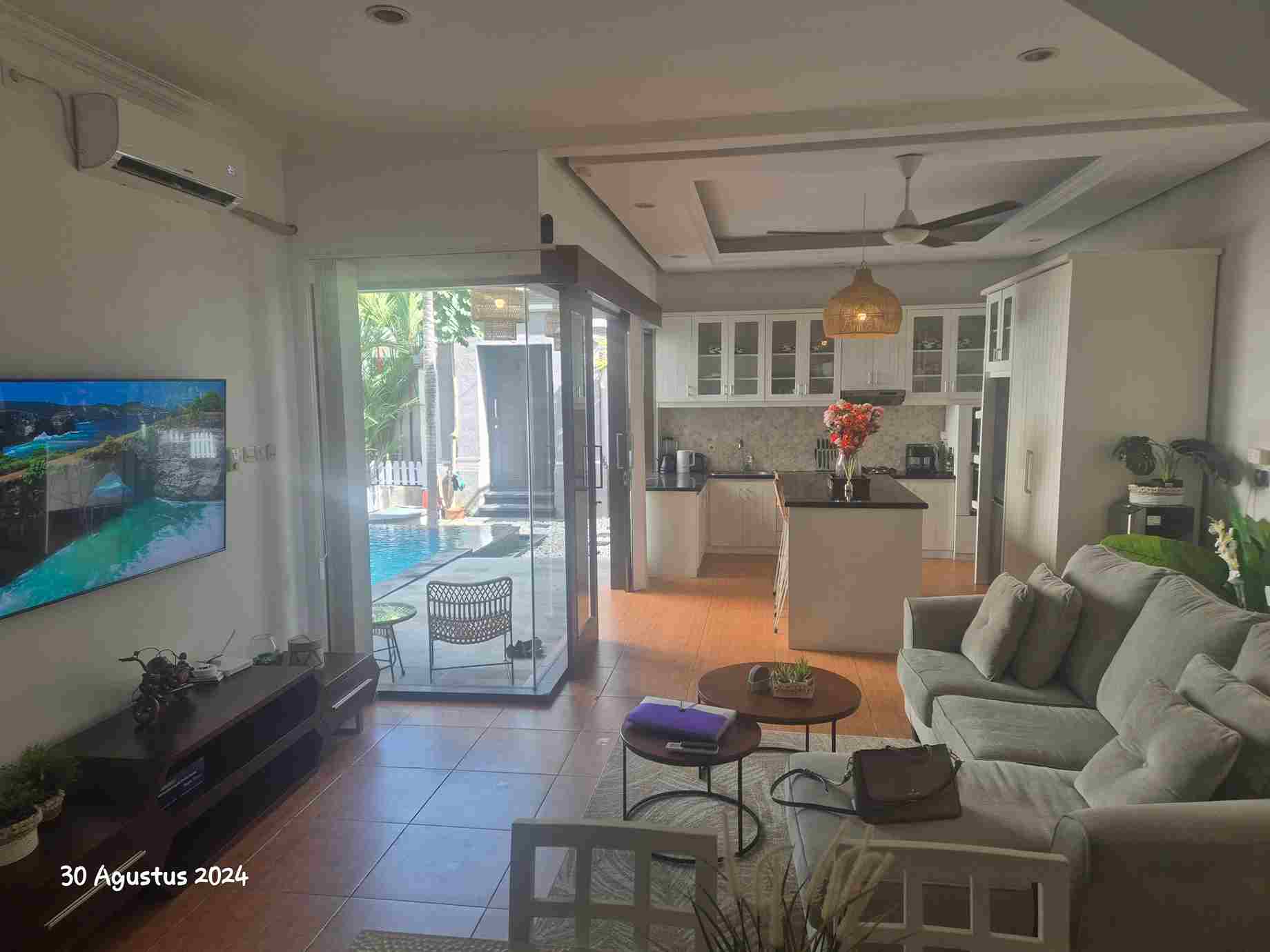 Seminyak,Bali,Indonesia,3 Bedrooms,3 Bathrooms,Villa,MLS ID 1785