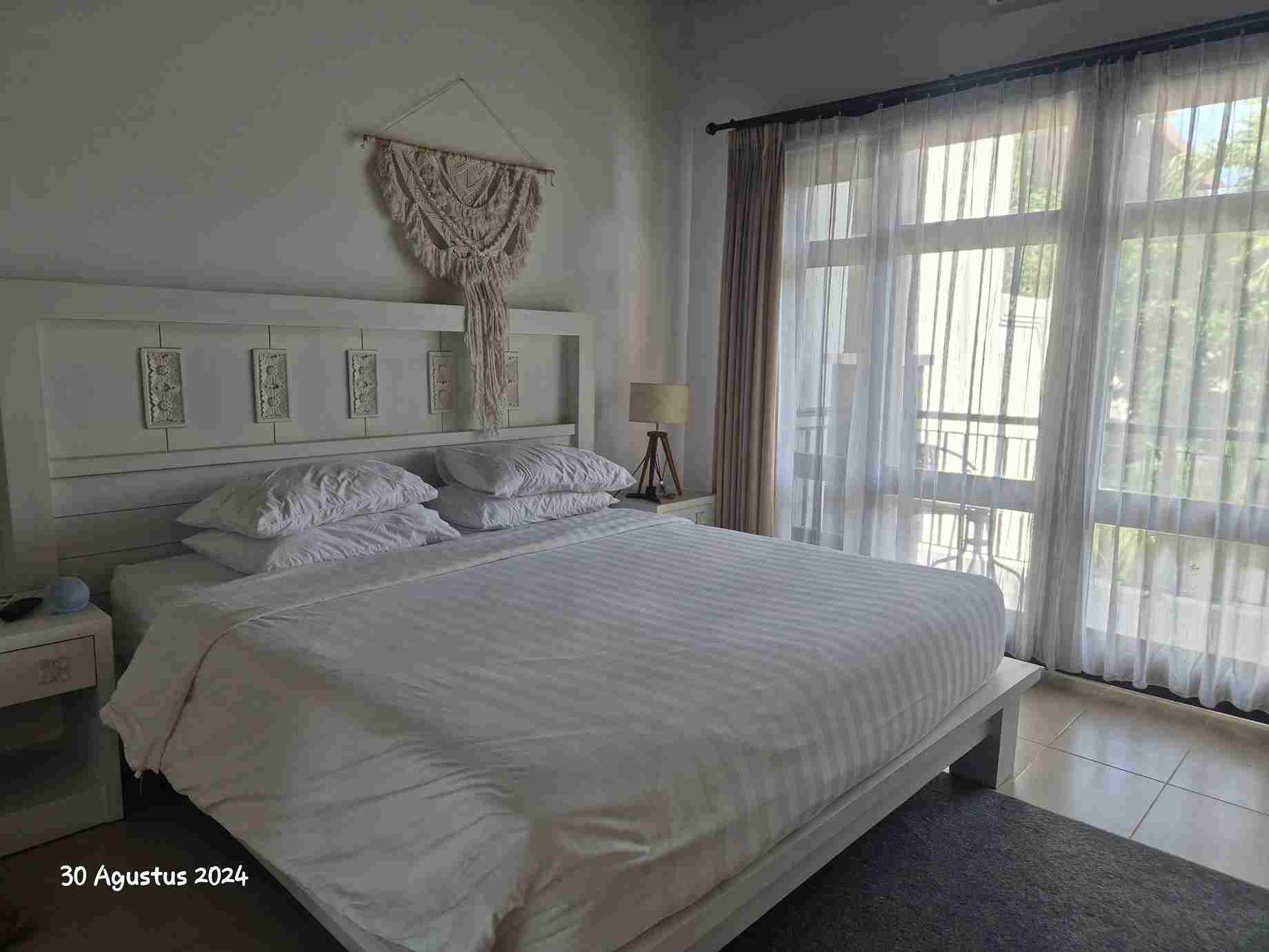 Seminyak,Bali,Indonesia,3 Bedrooms,3 Bathrooms,Villa,MLS ID 1785