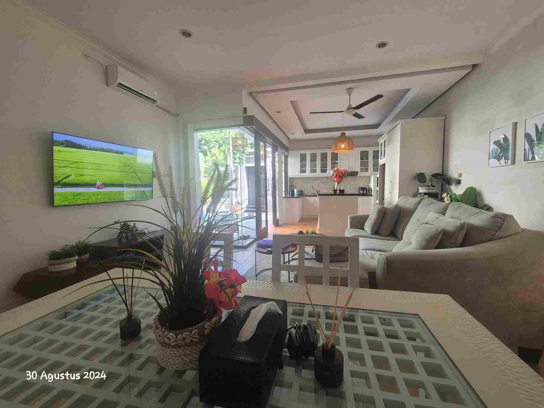 Seminyak,Bali,Indonesia,3 Bedrooms,3 Bathrooms,Villa,MLS ID 1785