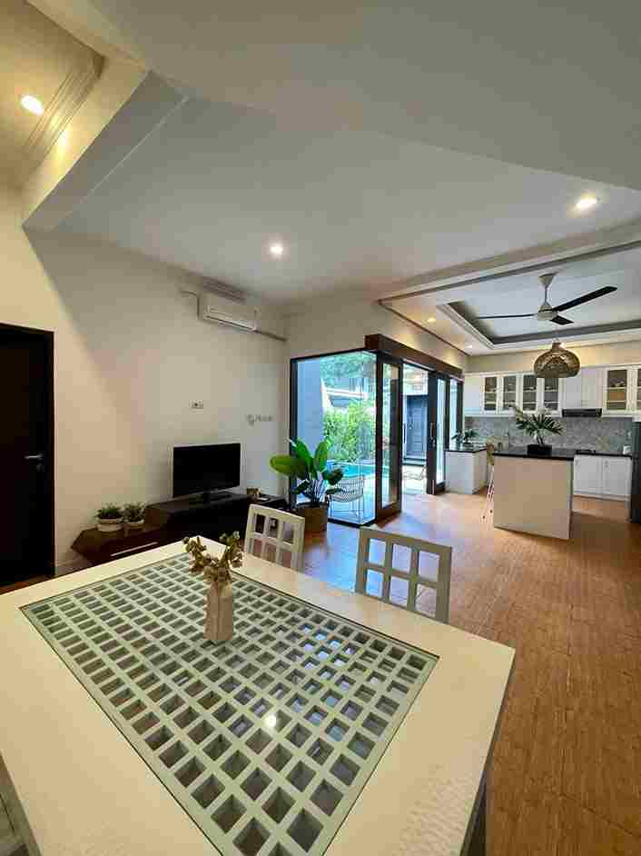 Seminyak,Bali,Indonesia,3 Bedrooms,3 Bathrooms,Villa,MLS ID 1785