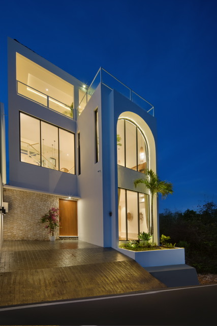 Jimbaran,Bali,Indonesia,4 Bedrooms,4 Bathrooms,Villa,MLS ID 1798