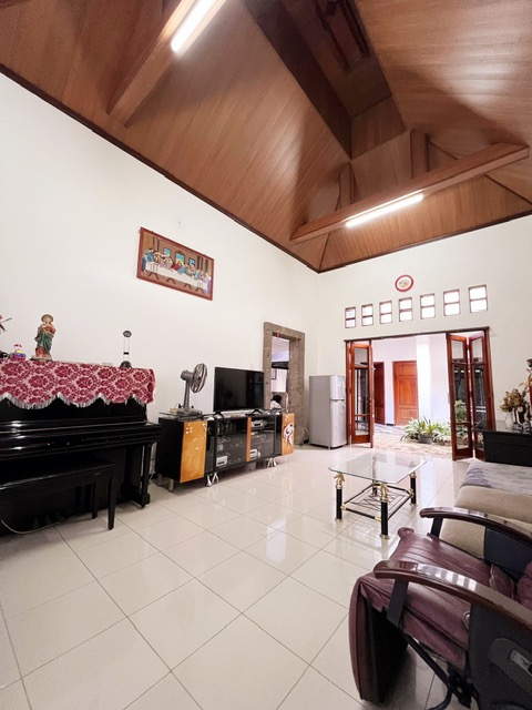 Denpasar,Bali,Indonesia,7 Bedrooms,4 Bathrooms,Residential,MLS ID 1817