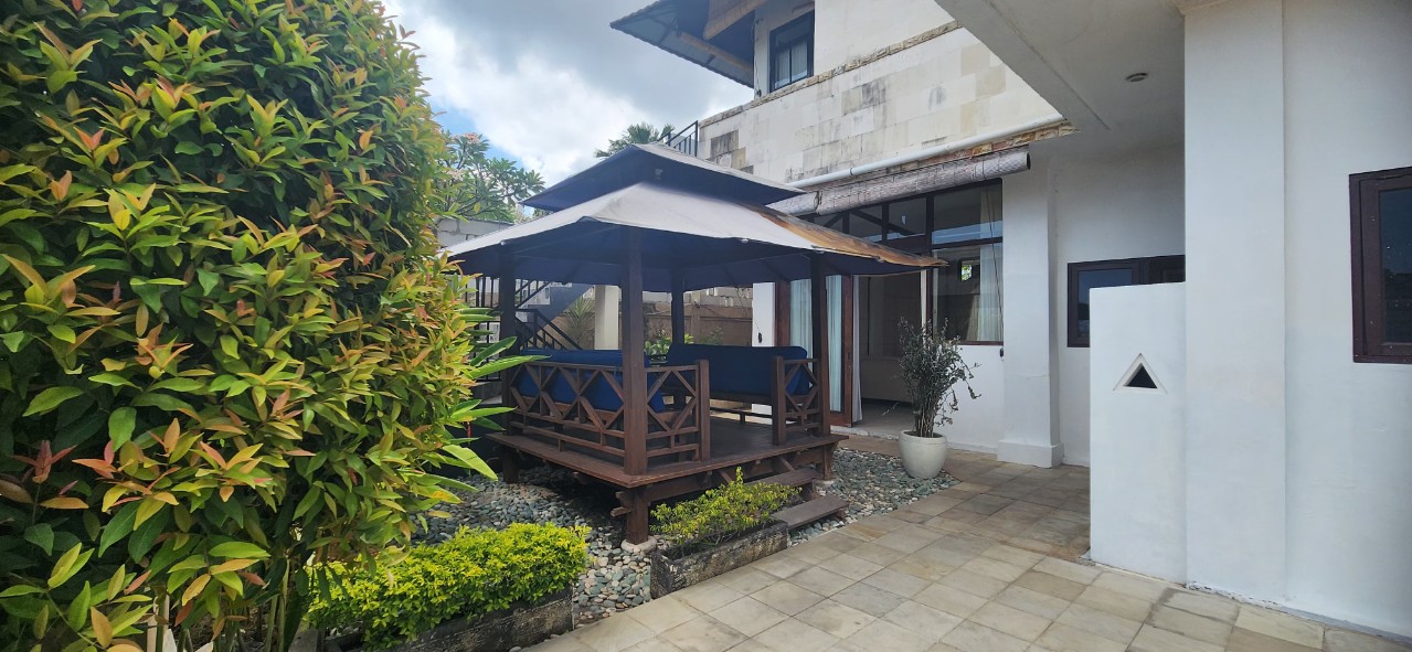 Jimbaran,Bali,Indonesia,4 Bedrooms,3 Bathrooms,Residential,MLS ID 1838