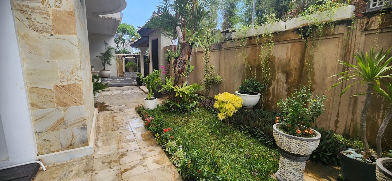 Jimbaran,Bali,Indonesia,4 Bedrooms,3 Bathrooms,Residential,MLS ID 1838