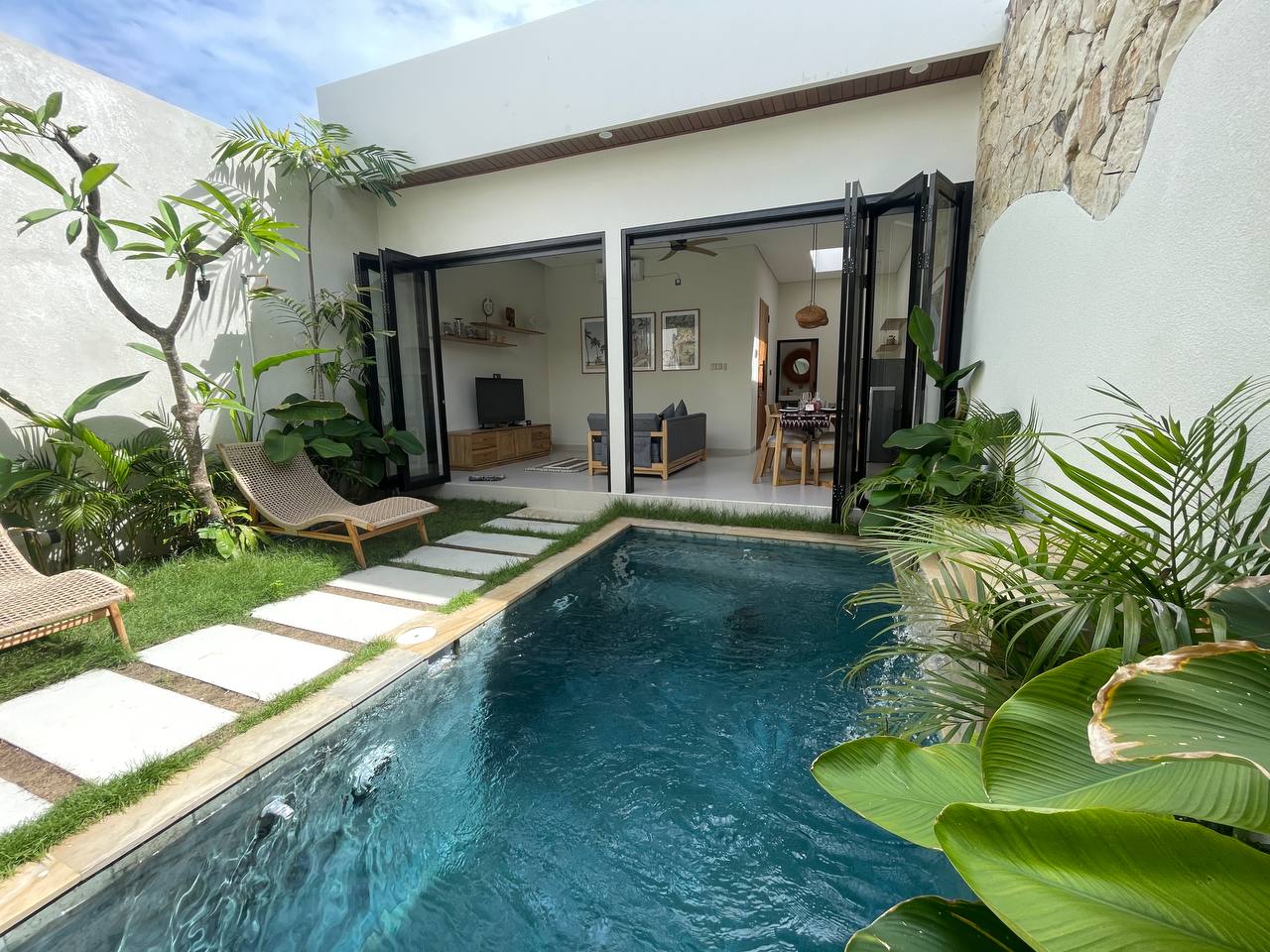 Legian,Bali,Indonesia,1 Bedroom,1 Bathroom,Villa,MLS ID 1865