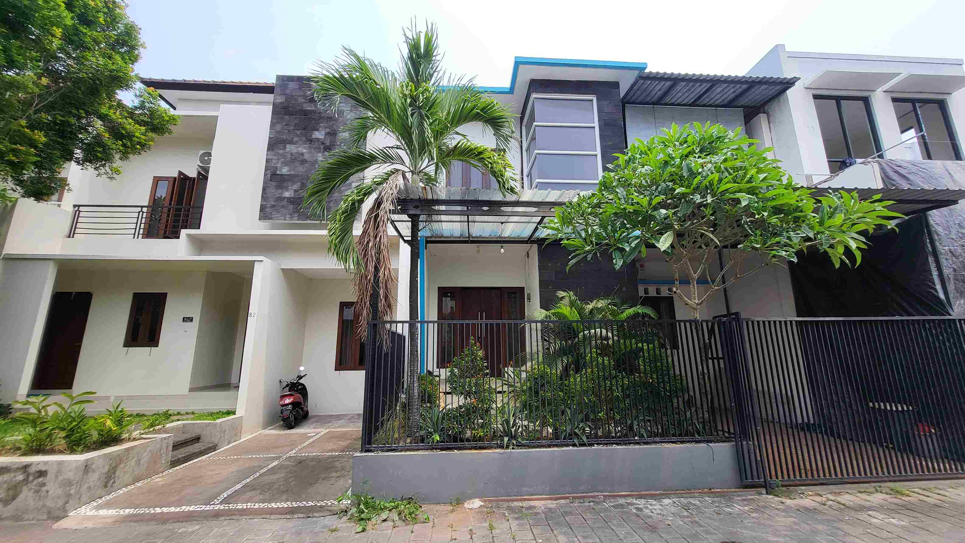 Kerobokan,Bali,Indonesia,5 Bedrooms,3 Bathrooms,Residential,MLS ID 1892