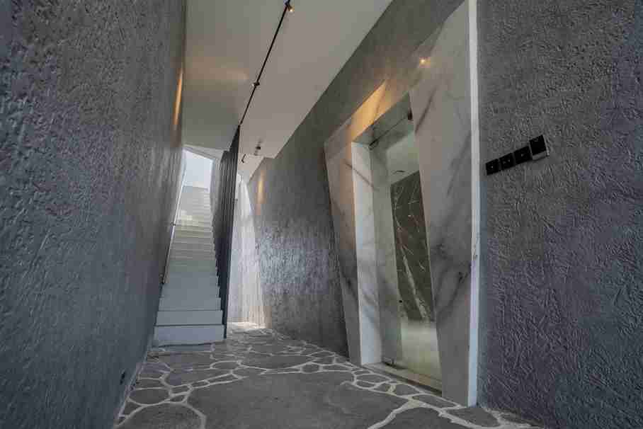 Denpasar,Bali,Indonesia,2 Bathrooms,Commercial,MLS ID 1953