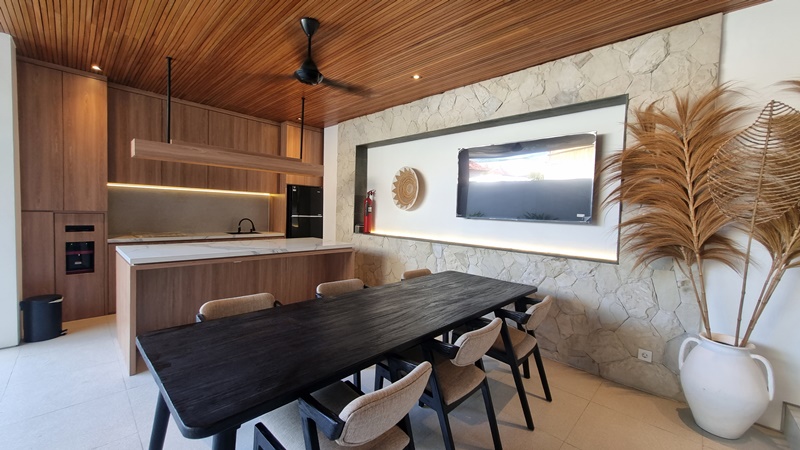 Seminyak,Bali,Indonesia,3 Bedrooms,3 Bathrooms,Villa,MLS ID 1968