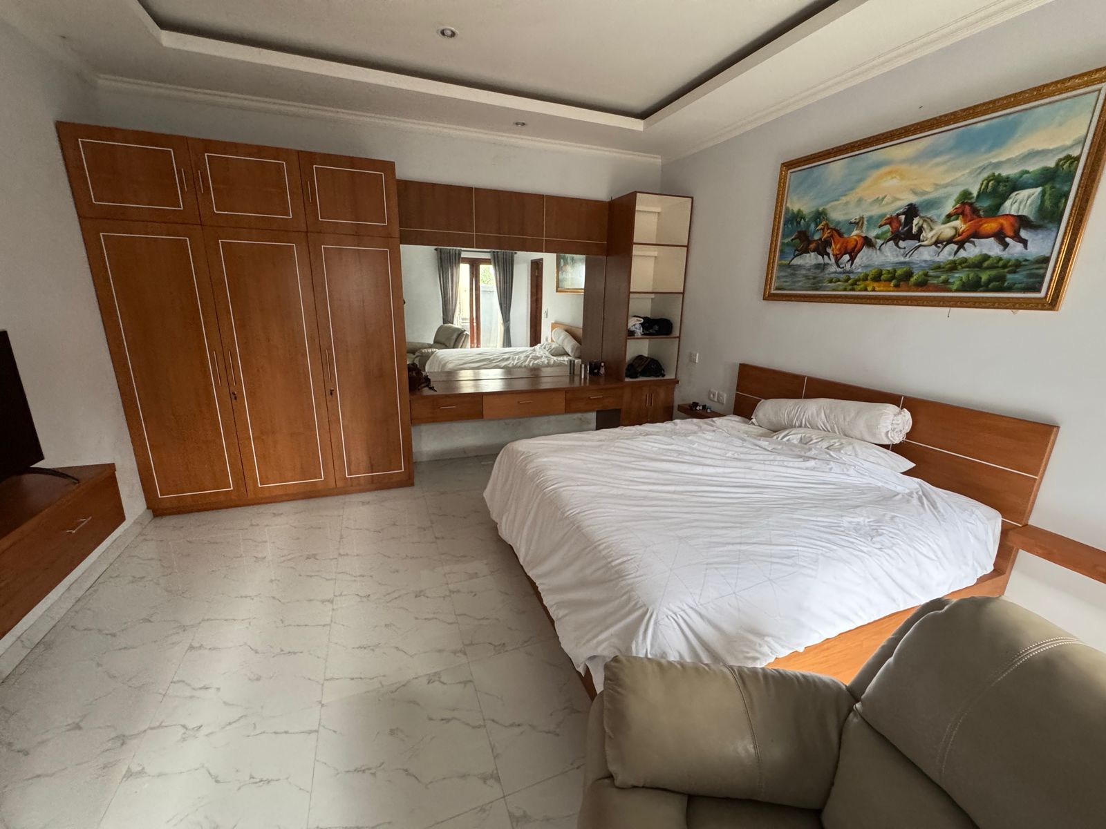 Mengwi,Bali,Indonesia,6 Bedrooms,5 Bathrooms,Villa,MLS ID 1996