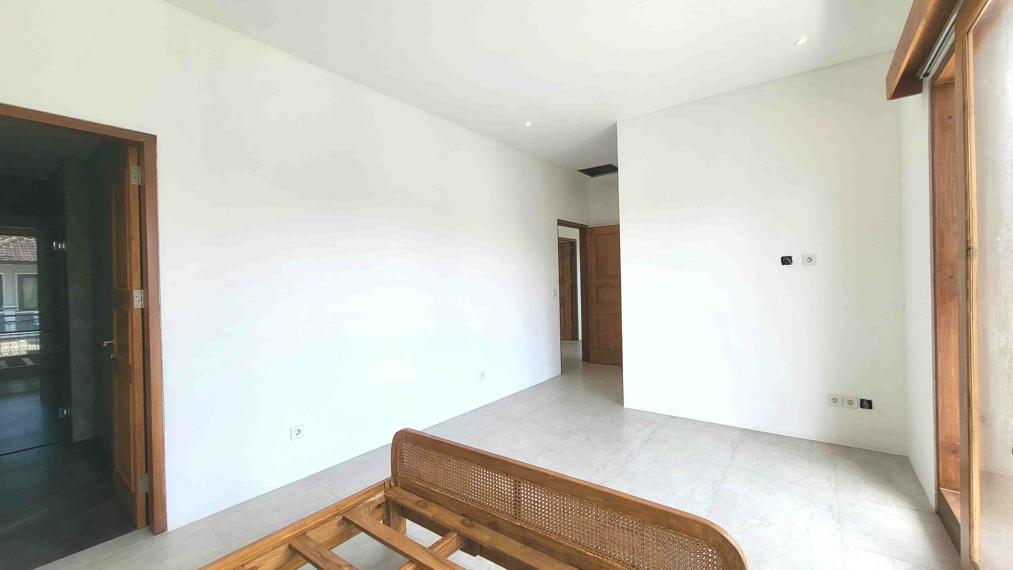 Kuta,Bali,Indonesia,3 Bedrooms,3 Bathrooms,Villa,MLS ID 1999