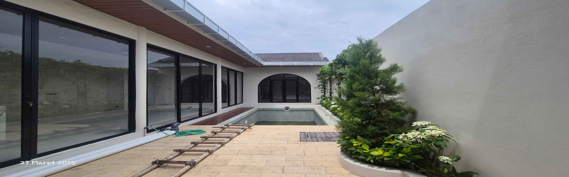 Jimbaran,Bali,Indonesia,3 Bedrooms,3 Bathrooms,Villa,MLS ID 2021