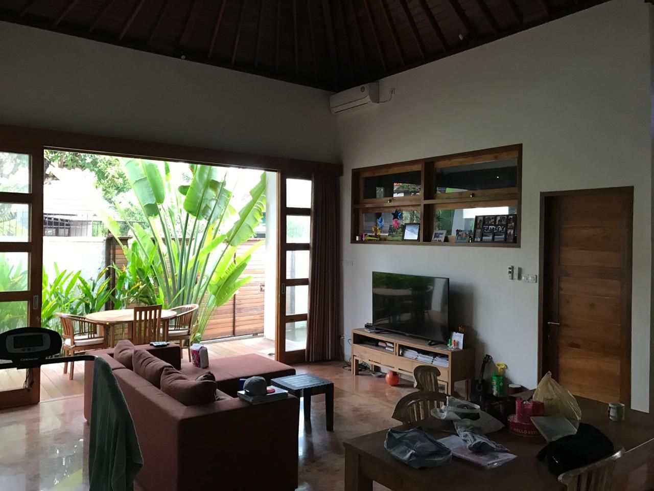 Gianyar,Bali,Indonesia,4 Bedrooms,2 Bathrooms,Residential,MLS ID 2042