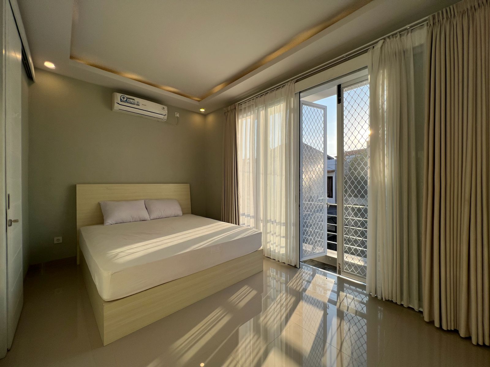 Ungasan,Bali,Indonesia,2 Bedrooms,3 Bathrooms,Commercial,MLS ID 2054