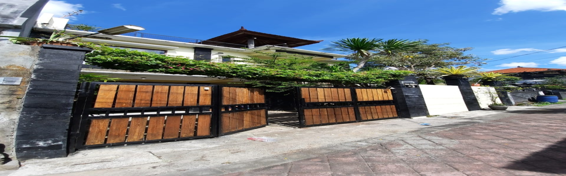 Kerobokan,Bali,Indonesia,5 Bedrooms,4 Bathrooms,Residential,MLS ID 2059