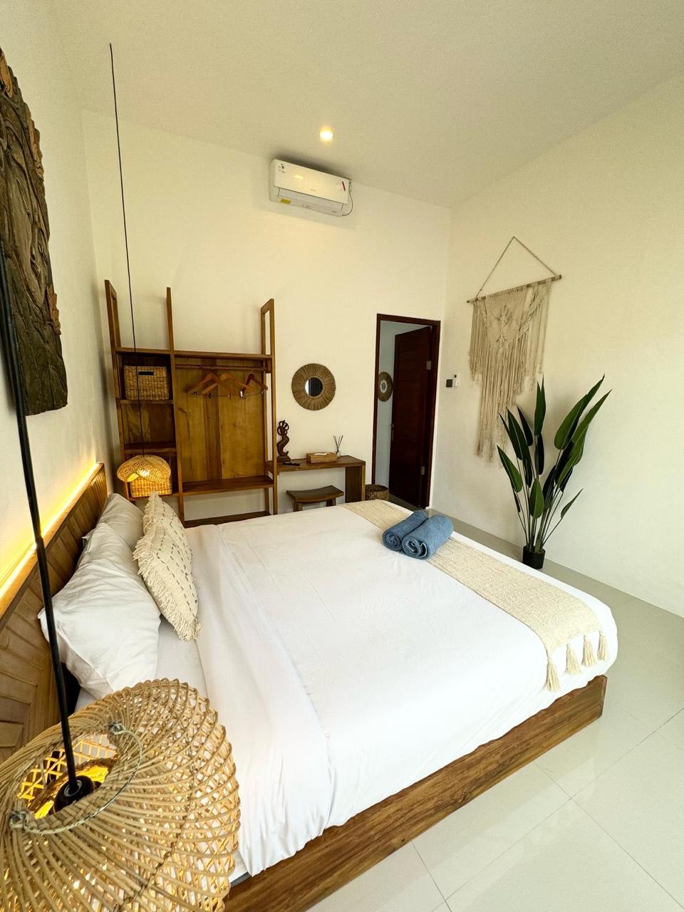 Bali,Indonesia,2 Bedrooms,2 Bathrooms,Villa,MLS ID 2061