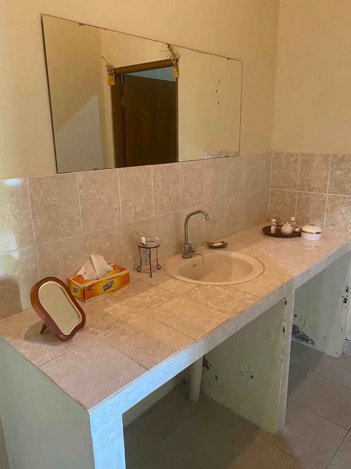 Jimbaran,Bali,Indonesia,3 Bedrooms,1 Bathroom,Residential,MLS ID 2062