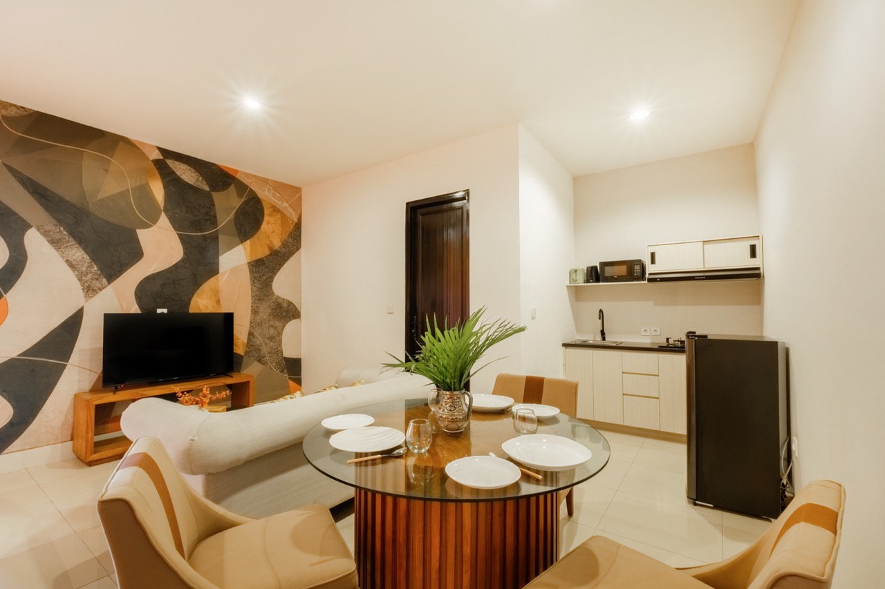 Seminyak,Bali,Indonesia,10 Bedrooms,12 Bathrooms,Apartment,MLS ID 2070