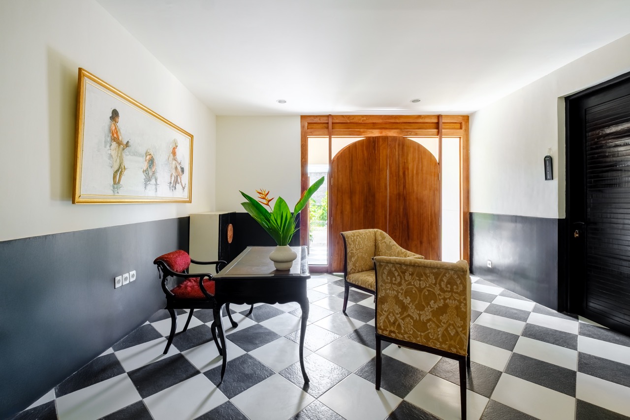 Seminyak,Bali,Indonesia,10 Bedrooms,12 Bathrooms,Apartment,MLS ID 2070