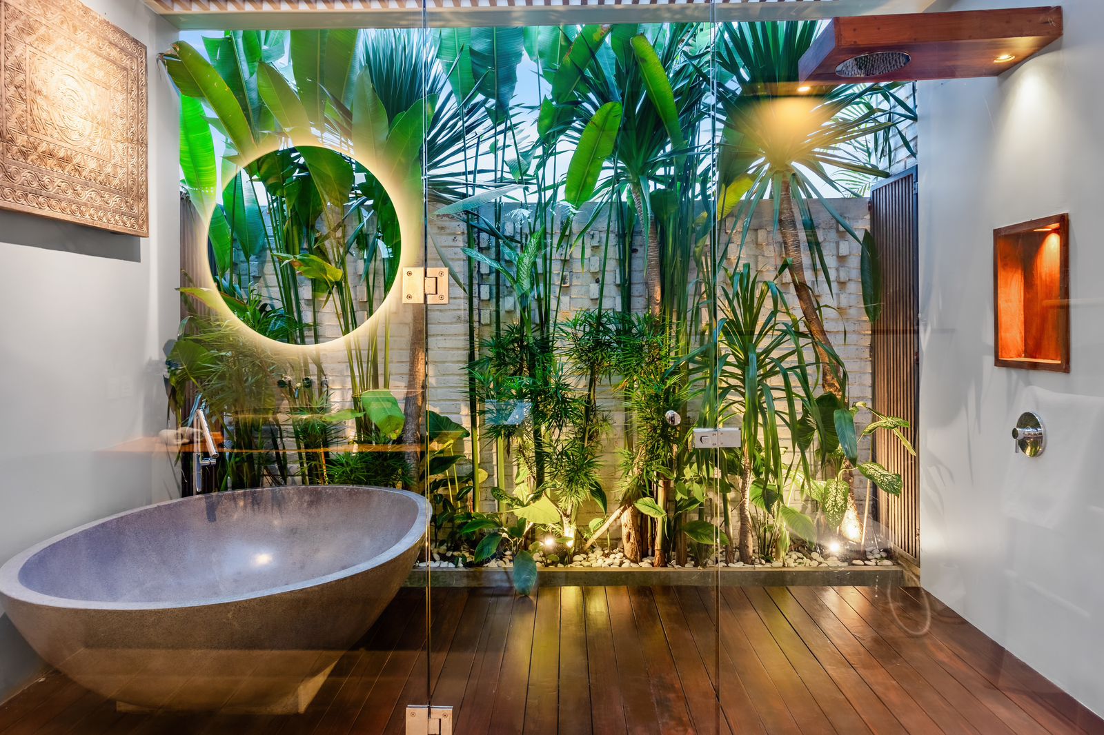 Kerobokan,Bali,Indonesia,3 Bedrooms,3 Bathrooms,Villa,MLS ID 2080
