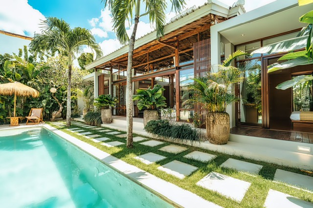 Kerobokan,Bali,Indonesia,3 Bedrooms,3 Bathrooms,Villa,MLS ID 2080