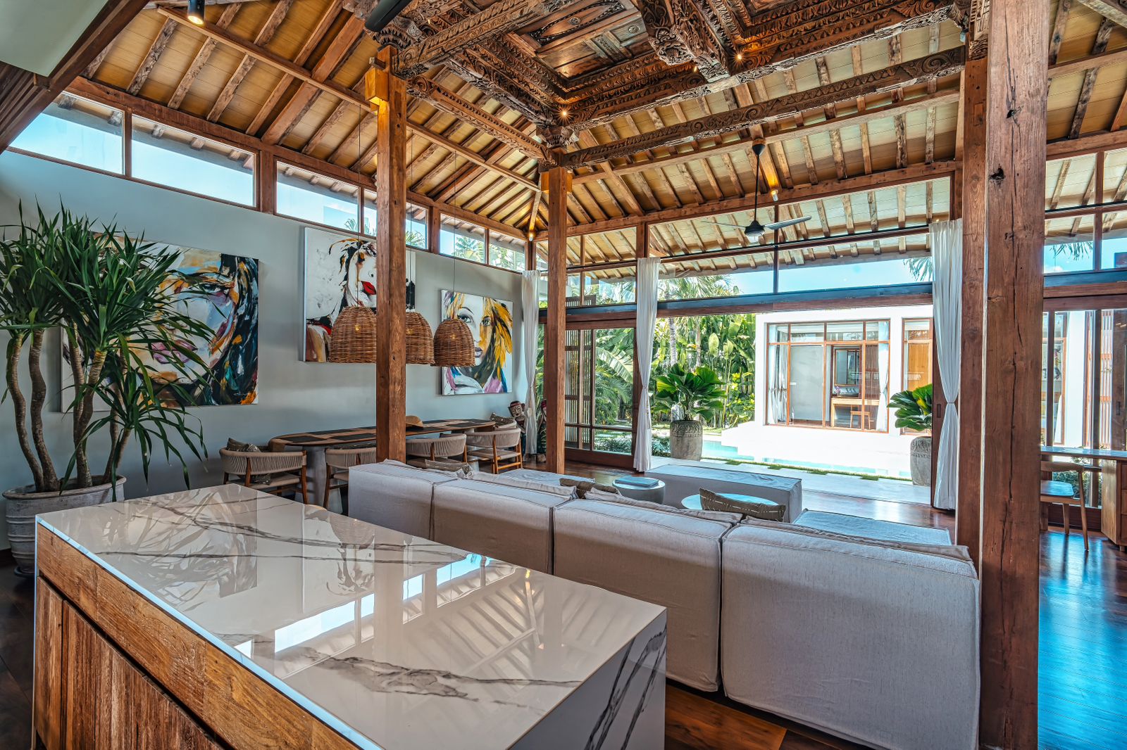 Kerobokan,Bali,Indonesia,3 Bedrooms,3 Bathrooms,Villa,MLS ID 2080