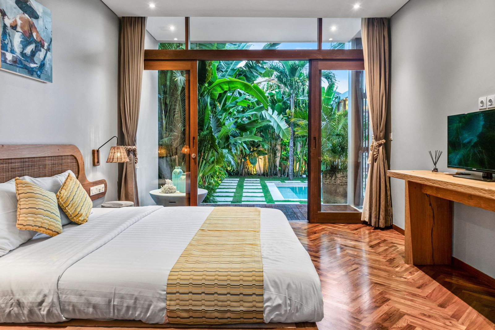 Kerobokan,Bali,Indonesia,3 Bedrooms,3 Bathrooms,Villa,MLS ID 2080