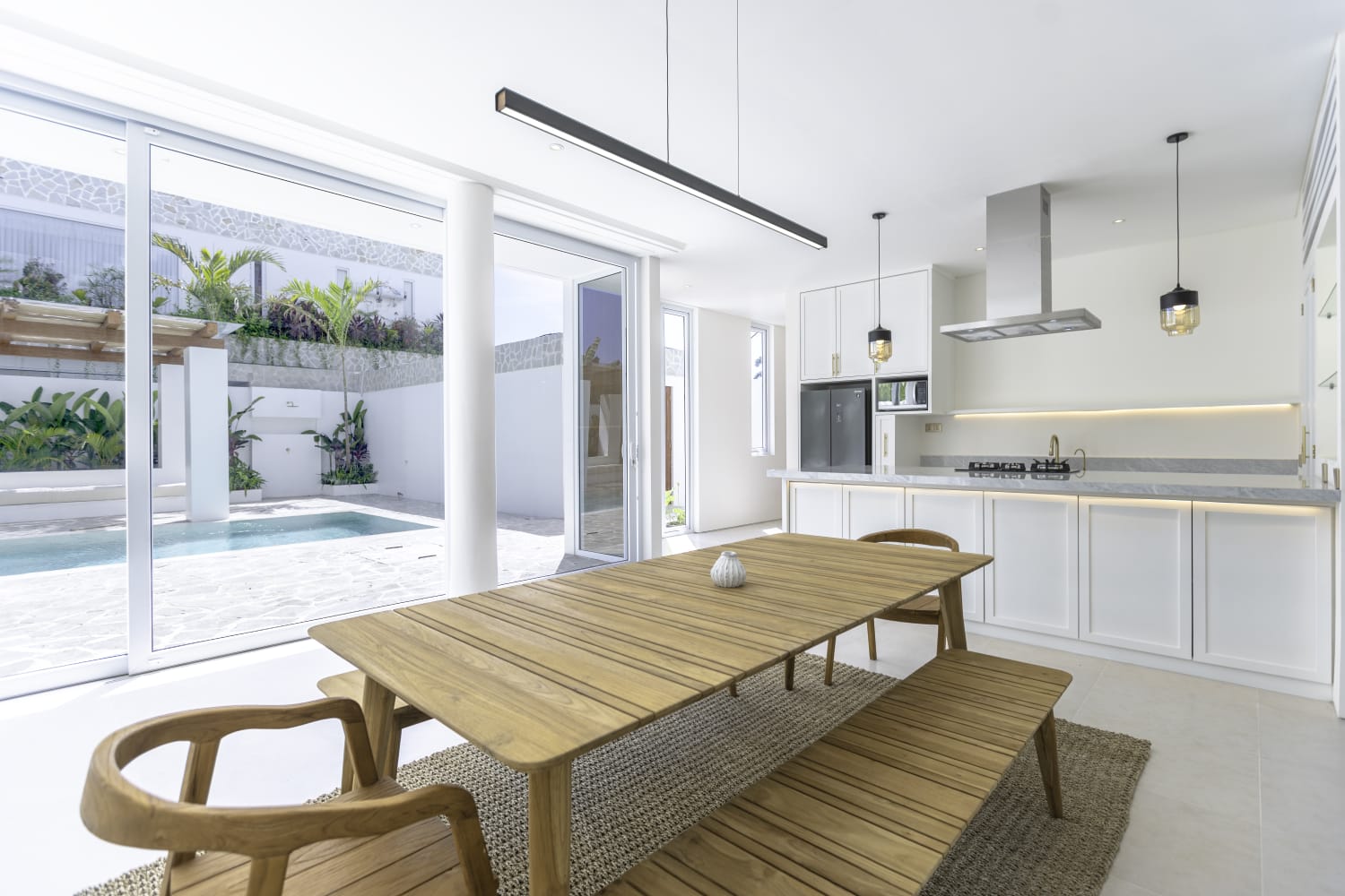 Cemagi,Bali,Indonesia,4 Bedrooms,4 Bathrooms,Villa,MLS ID 2084
