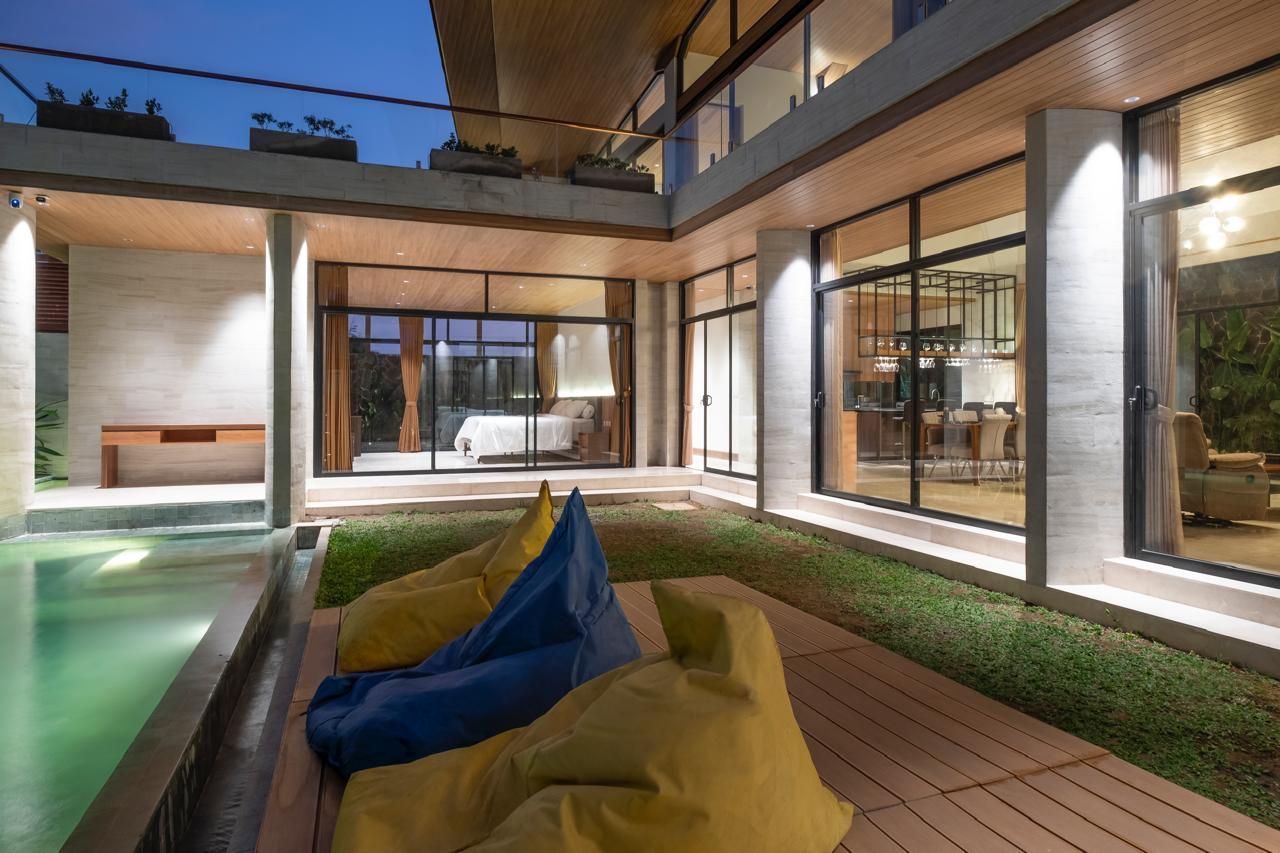Sanur,Bali,Indonesia,4 Bedrooms,5 Bathrooms,Villa,MLS ID 2088