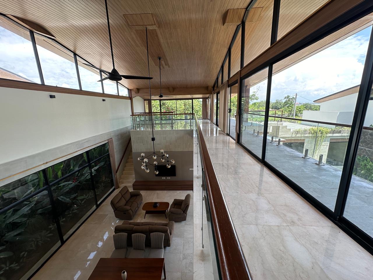 Sanur,Bali,Indonesia,4 Bedrooms,5 Bathrooms,Villa,MLS ID 2088