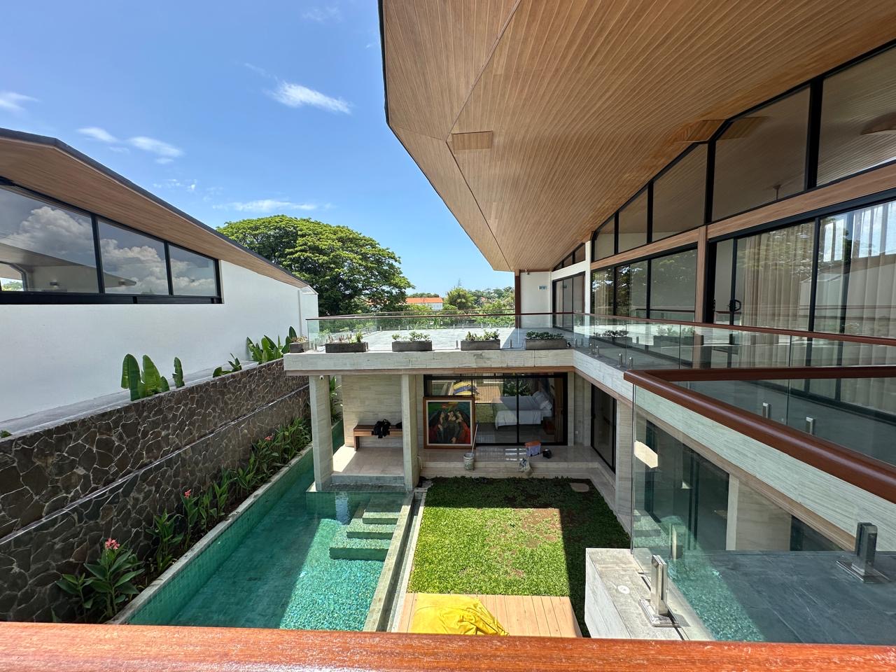 Sanur,Bali,Indonesia,4 Bedrooms,5 Bathrooms,Villa,MLS ID 2088