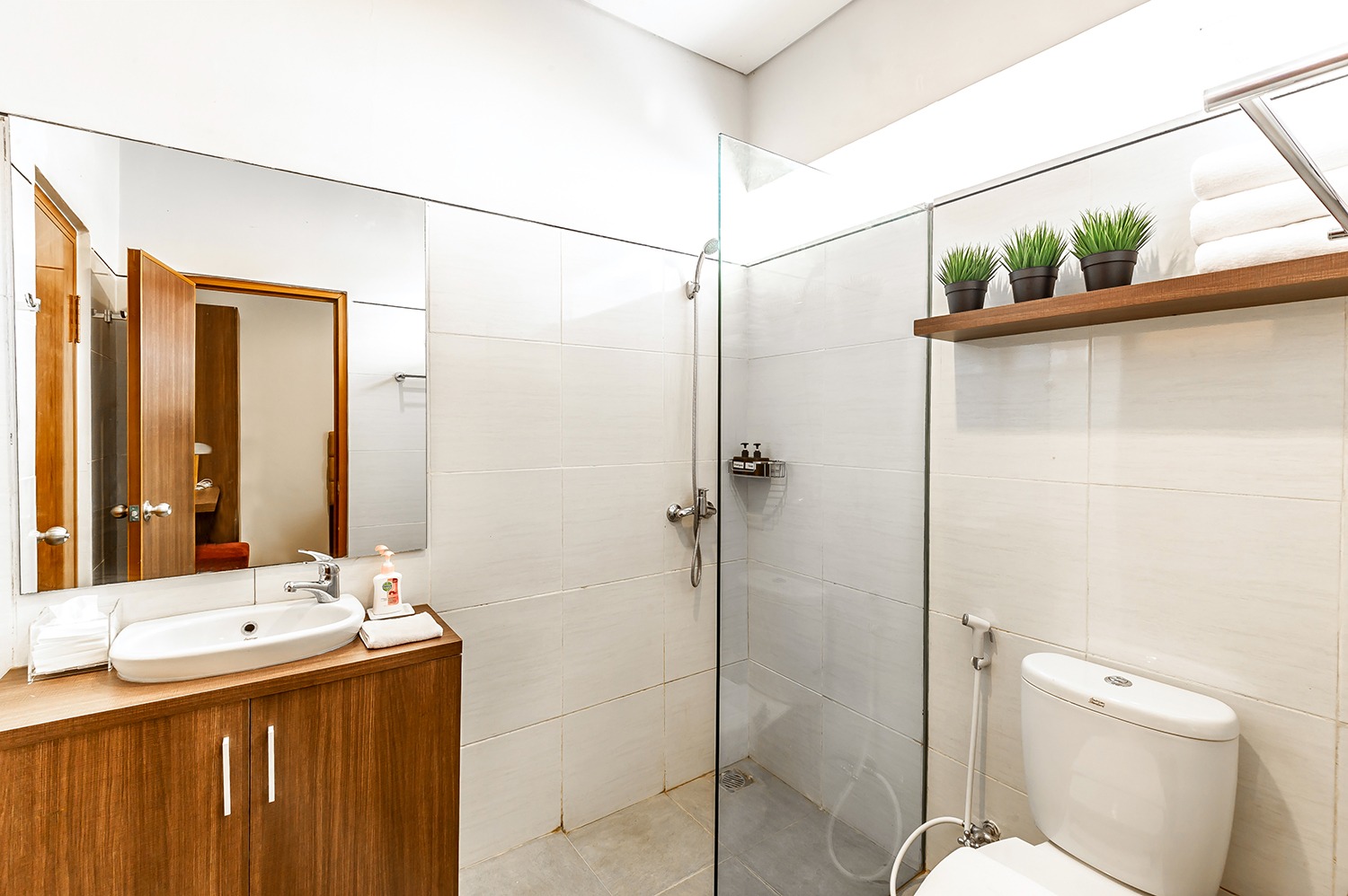 Jimbaran,Bali,Indonesia,3 Bedrooms,2 Bathrooms,Residential,MLS ID 2092