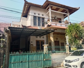 Gianyar,Bali,Indonesia,4 Bedrooms,3 Bathrooms,Residential,MLS ID 2100