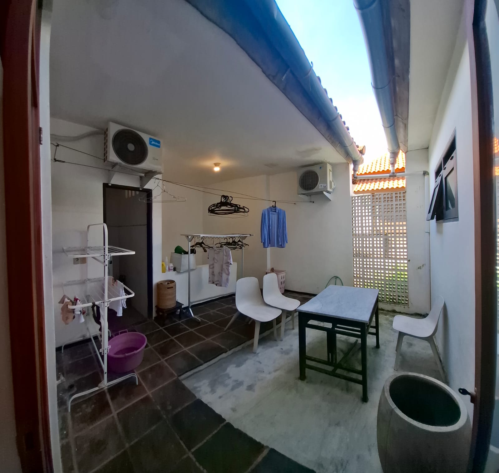Denpasar,Bali,Indonesia,4 Bedrooms,3 Bathrooms,Residential,MLS ID 2103