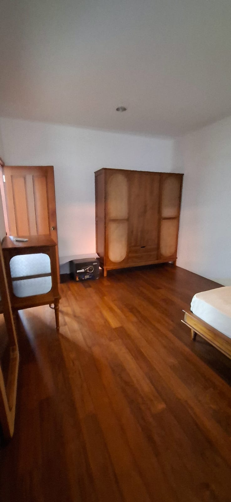Denpasar,Bali,Indonesia,4 Bedrooms,3 Bathrooms,Residential,MLS ID 2103