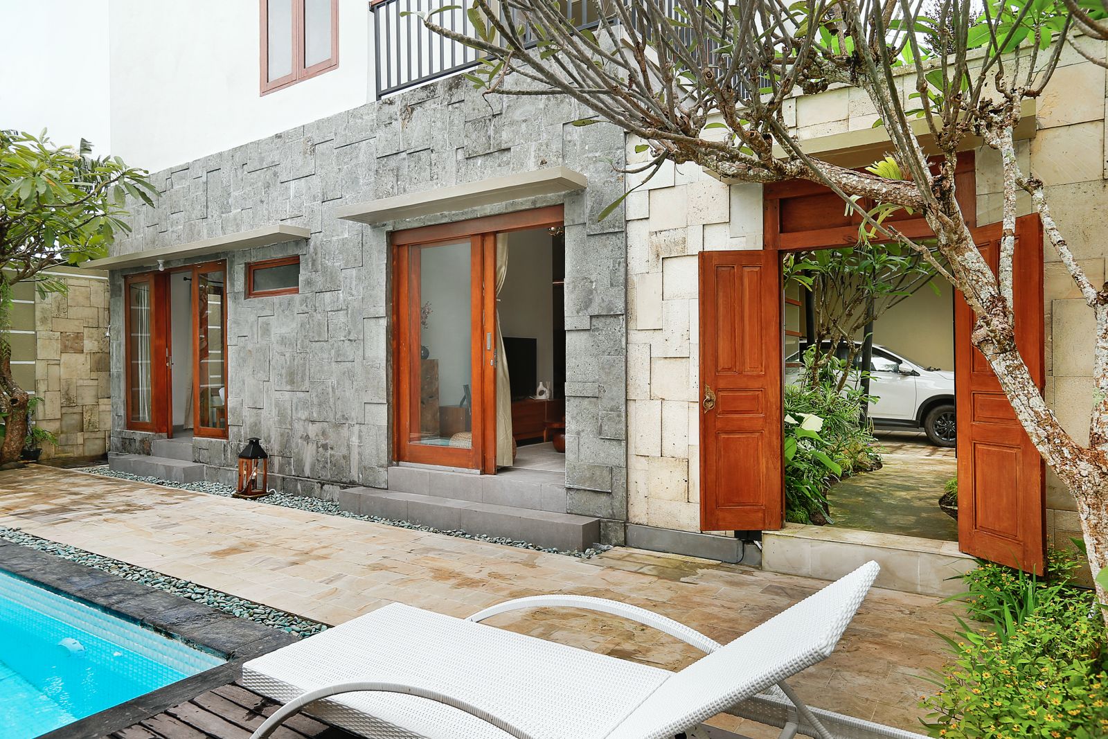 Jimbaran,Bali,Indonesia,3 Bedrooms,3 Bathrooms,Villa,MLS ID 2105