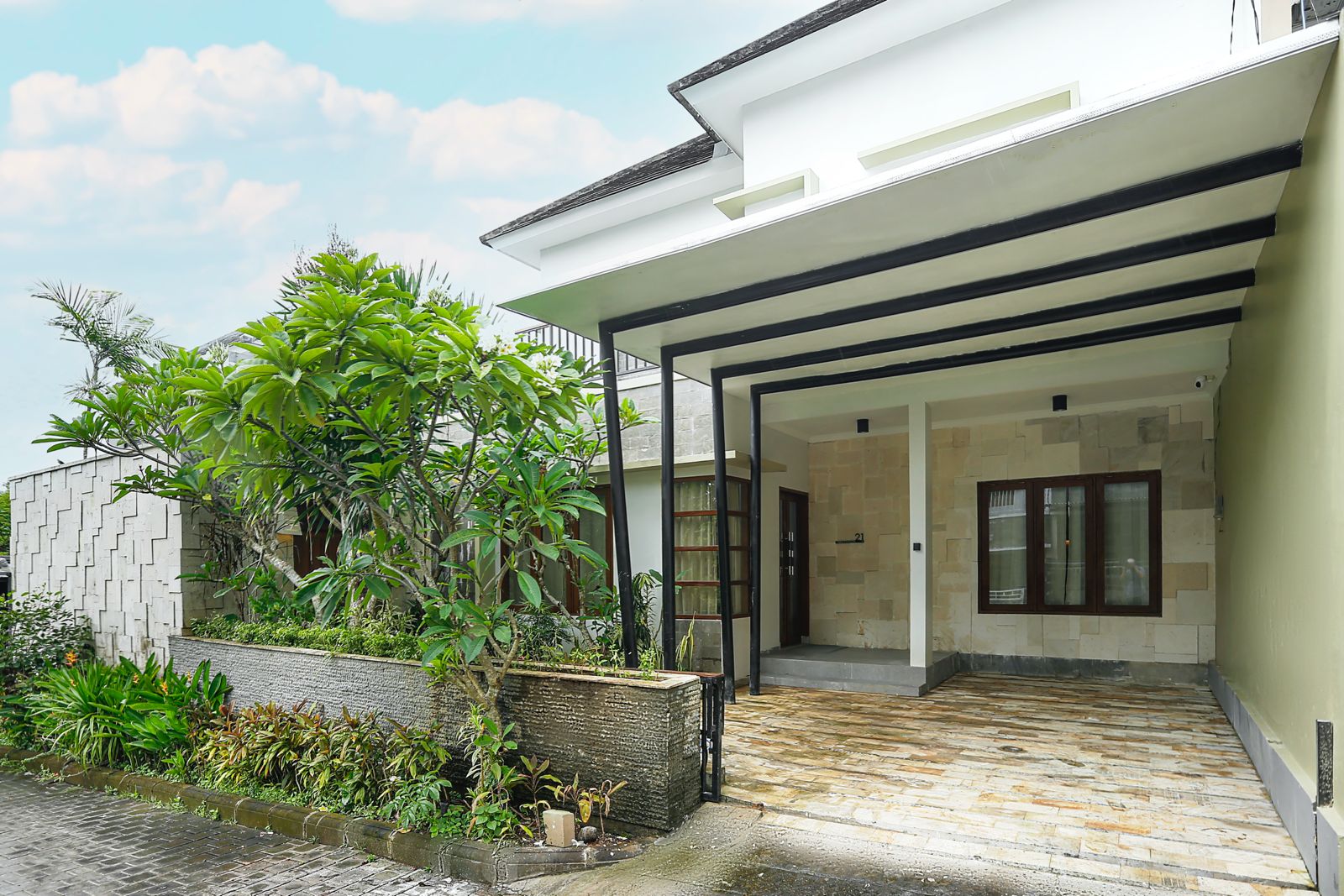 Jimbaran,Bali,Indonesia,3 Bedrooms,3 Bathrooms,Villa,MLS ID 2105
