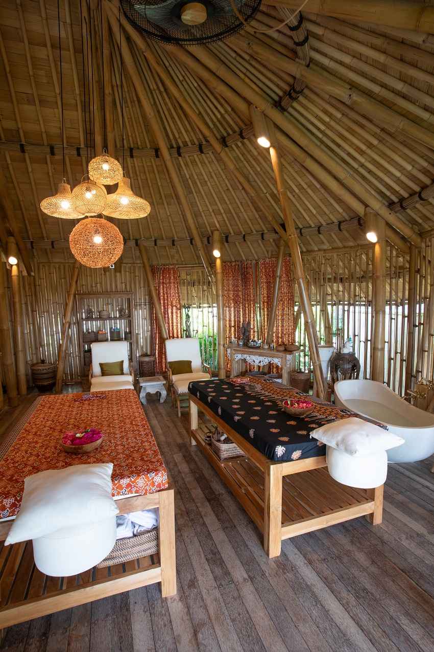 Karangasem,Bali,Indonesia,13 Bedrooms,13 Bathrooms,Villa,MLS ID 2106