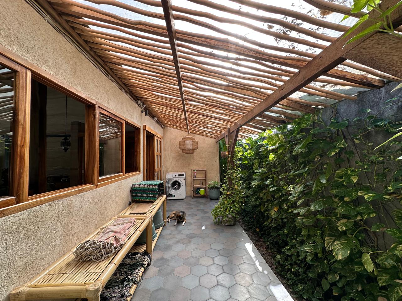 Jimbaran,Bali,Indonesia,2 Bedrooms,2.5 Bathrooms,Villa,MLS ID 2114