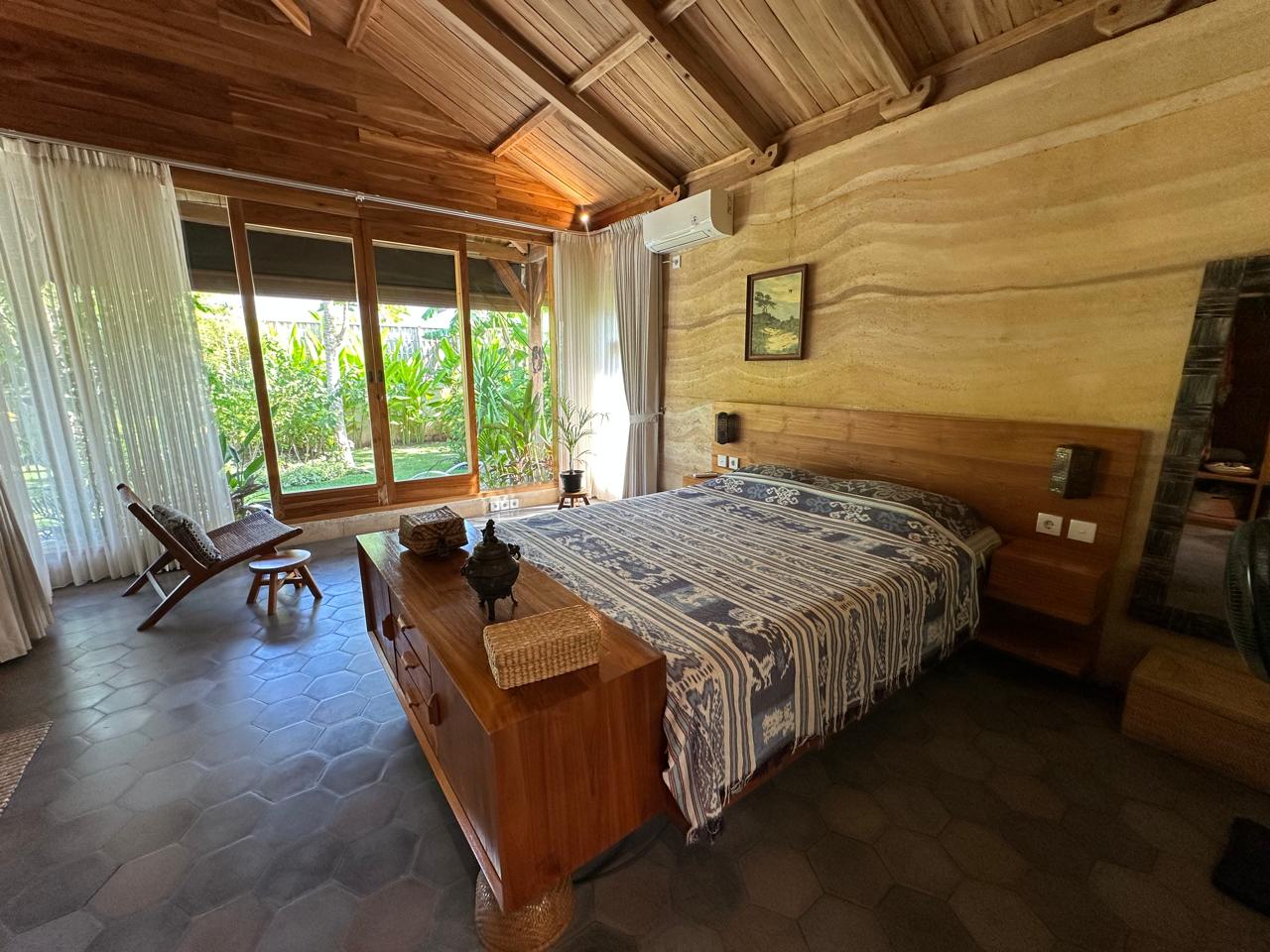 Jimbaran,Bali,Indonesia,2 Bedrooms,2.5 Bathrooms,Villa,MLS ID 2114